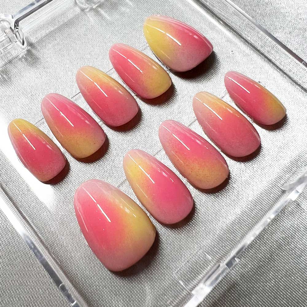 Press on nails modèle Mango