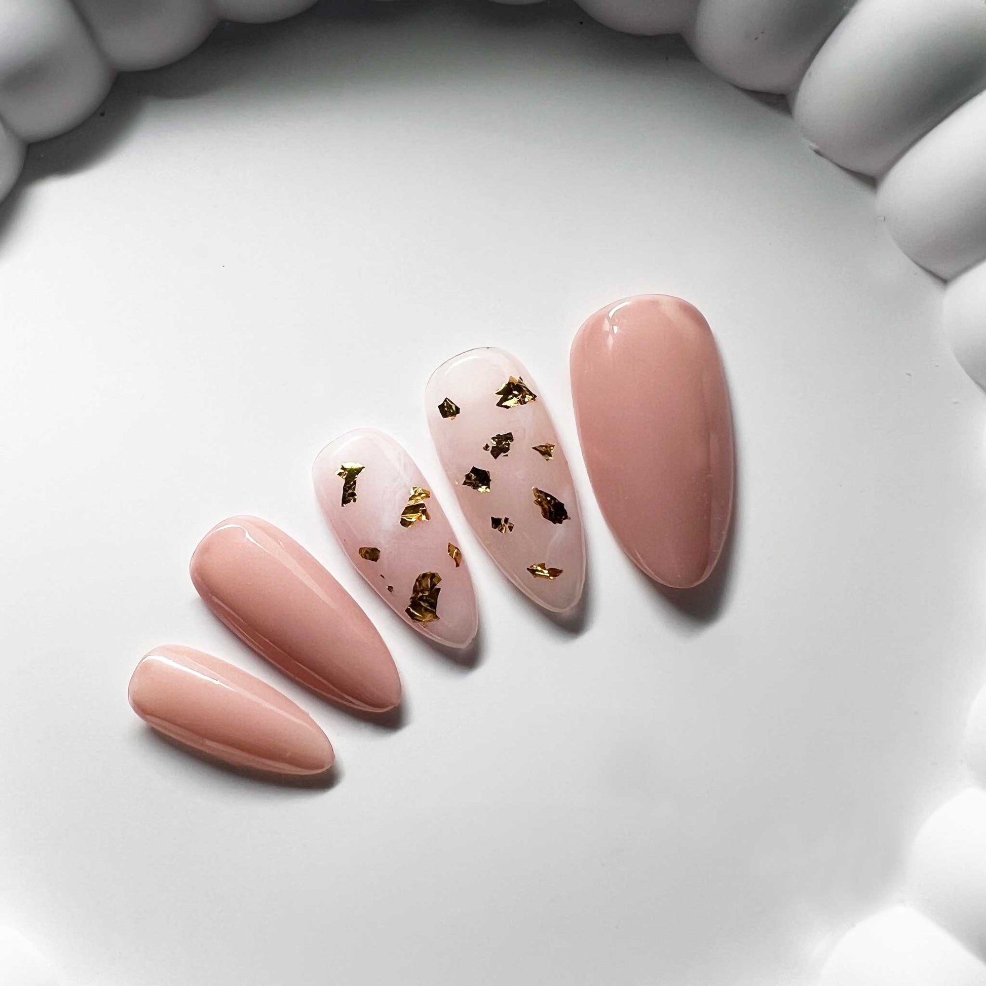 kit de press-on nails nude Sweet Gold